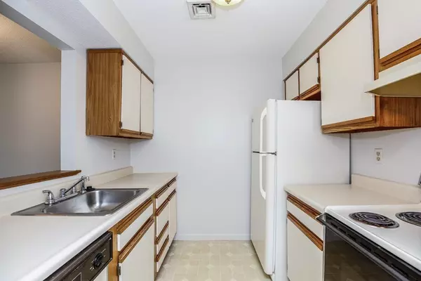 Haverhill, MA 01832,109 Hunters Run #109