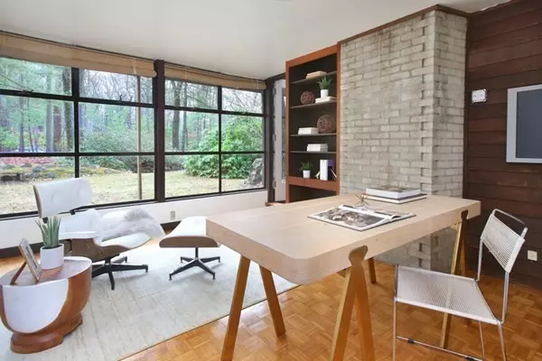 Lincoln, MA 01773,14 Moccasin Hill