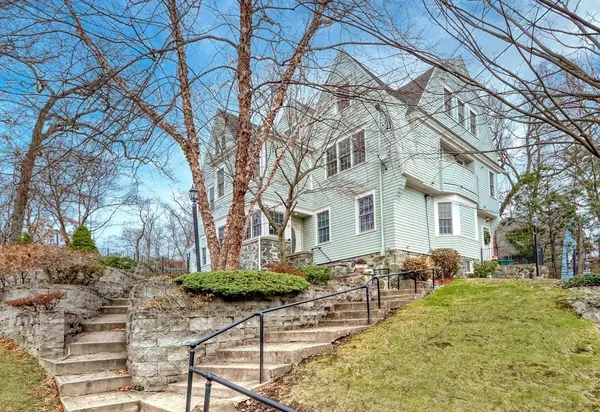 31 Greystone Rd #4, Malden, MA 02148