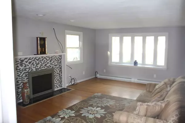 Agawam, MA 01001,263 Elm Street