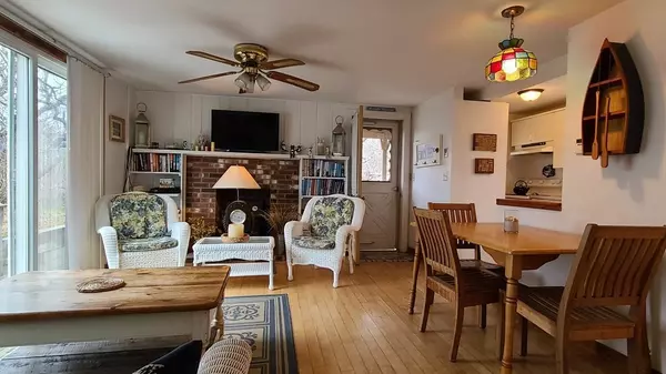 Eastham, MA 02642,1 Nans Way