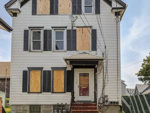 124 Bonney St, New Bedford, MA 02740