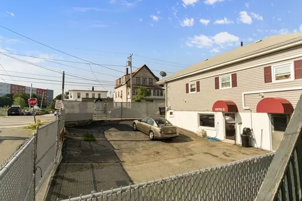 Revere, MA 02151,544 Revere Street