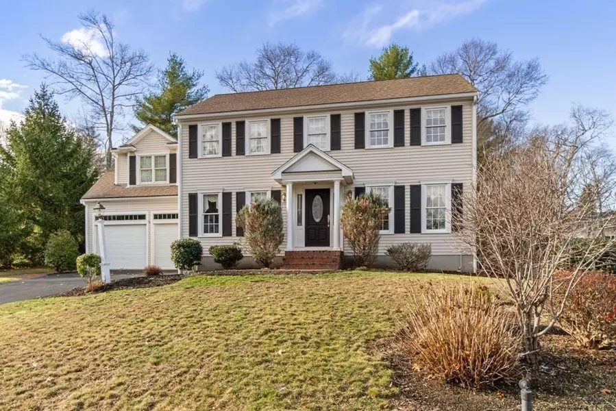 5 Satucket Rd, Rockland, MA 02370