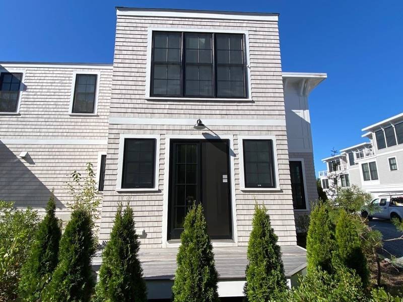 350 Bradford Street #4, Provincetown, MA 02657