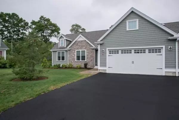 21 Country Club Ln. #21, Lakeville, MA 02347