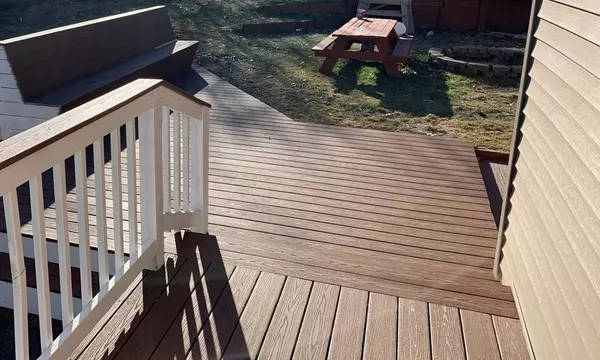 Berkley, MA 02779,104 Jerome St