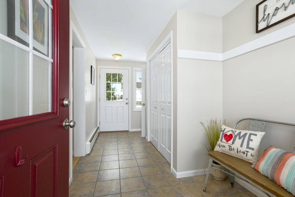Peabody, MA 01960,10 Amanda Way