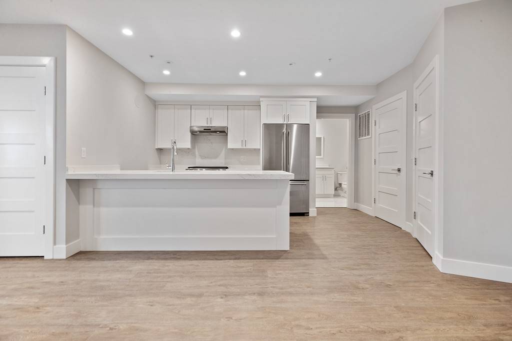 Quincy, MA 02171,135 Hancock Street #2