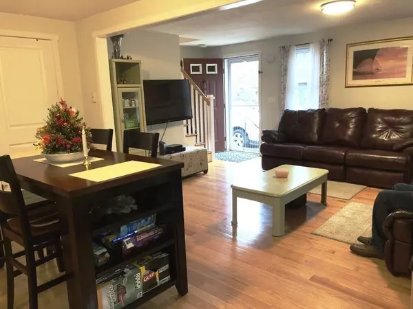 Blackstone, MA 01504,107 Canal St #B