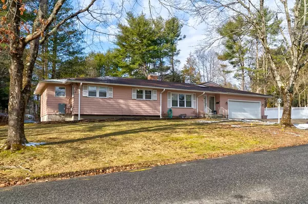 31 Old Tavern, Wayland, MA 01778