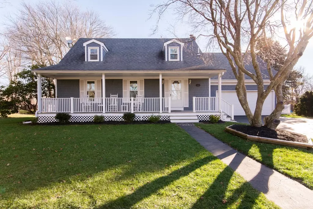 Fall River, MA 02720,515 Hyacinth Street