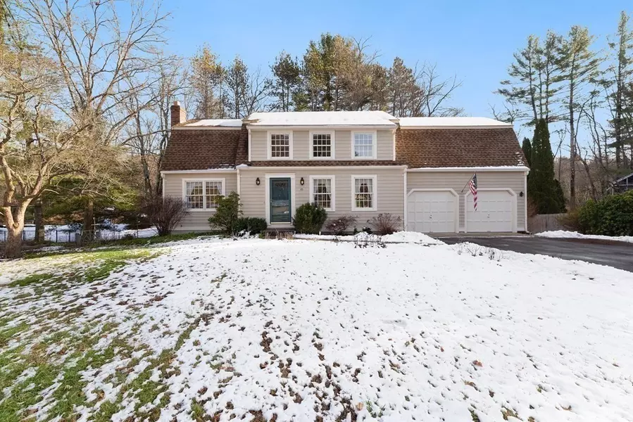 45 Gretchen Lane, Holliston, MA 01746