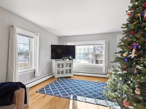 Clinton, MA 01510,43 Mount View Dr