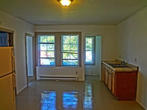 Ware, MA 01082,8 Cherry St