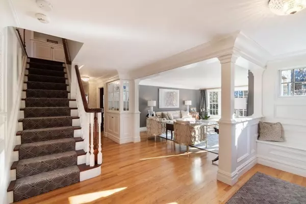 Wellesley, MA 02482,204 Grove St