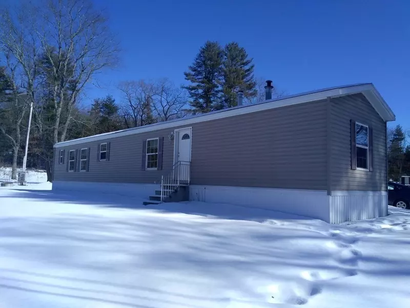 46 Madden Rd #38, West Brookfield, MA 01585