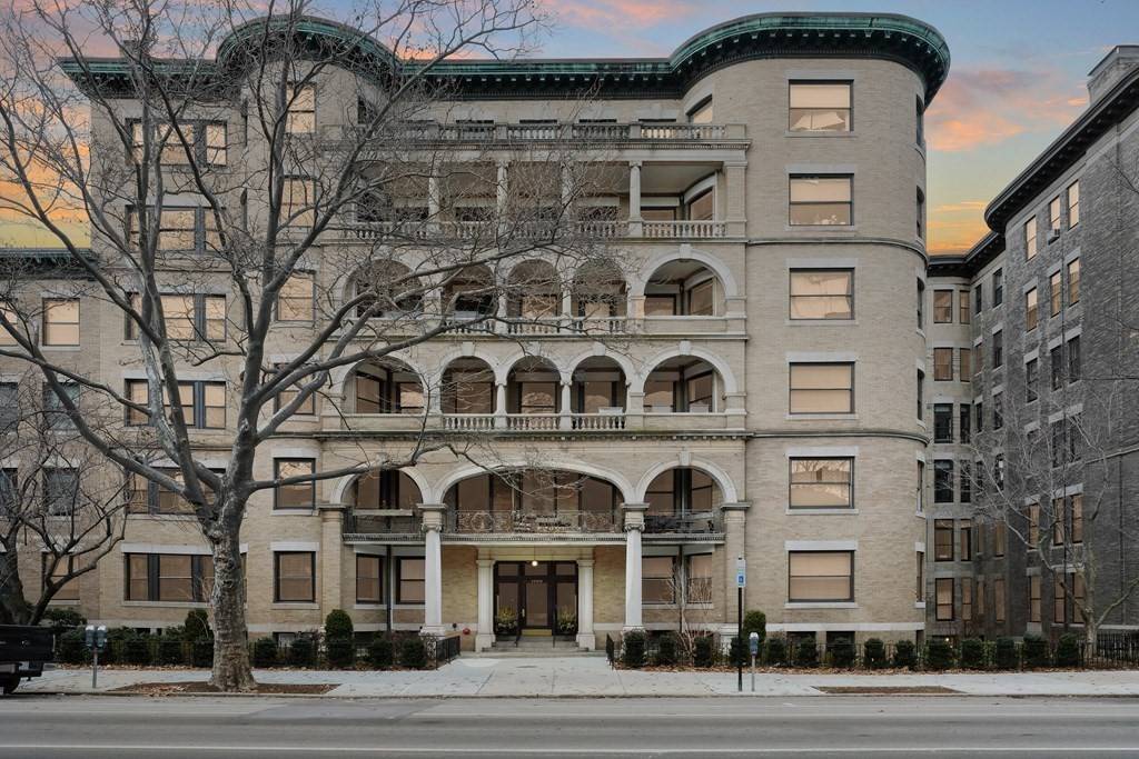 1080 Beacon #2A, Brookline, MA 02446