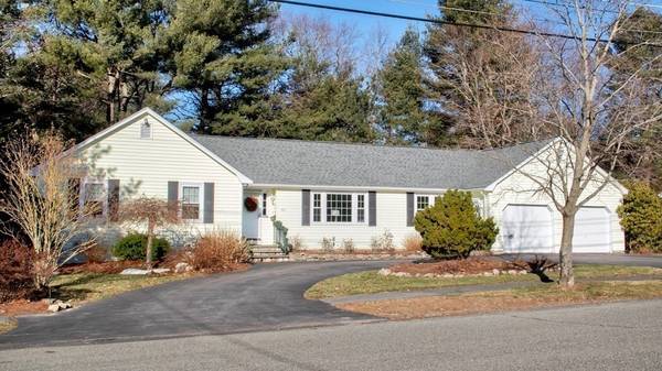 65 Albemarle Rd, Norwood, MA 02062