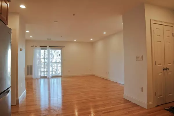 Quincy, MA 02169,328 Copeland Street #2A