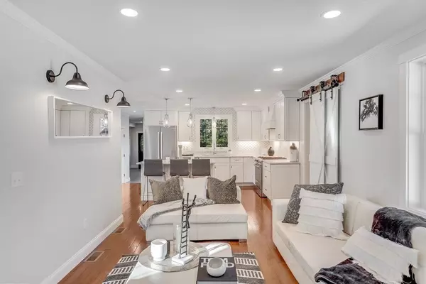 Sudbury, MA 01776,16 Oakwood Ave