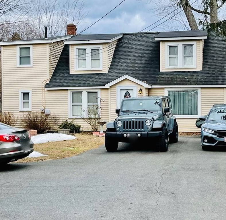 Westfield, MA 01085,15 & 15R Casimir St