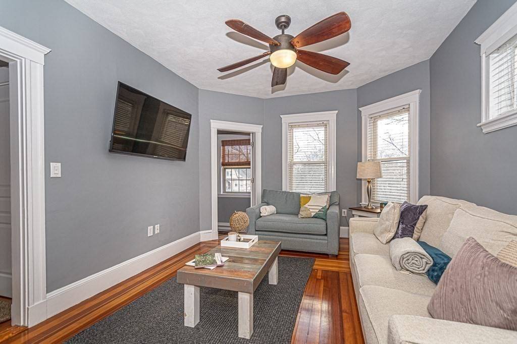 Medford, MA 02155,123 Fellsway West #2