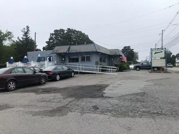 481 Wilbur, Swansea, MA 02777