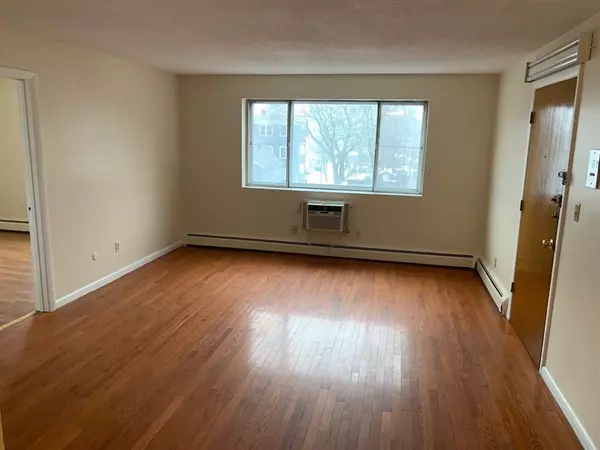Boston, MA 02122,541 Adams St #37