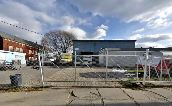 380 4th Street, Fall River, MA 02721