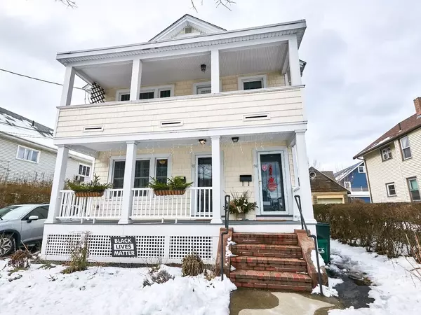 92 Palmer St #92, Arlington, MA 02474