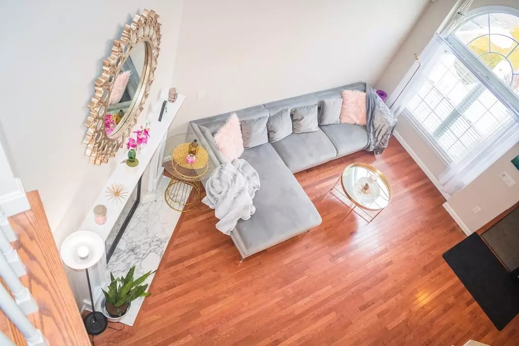 Agawam, MA 01001,173 Brookfield Lane #173