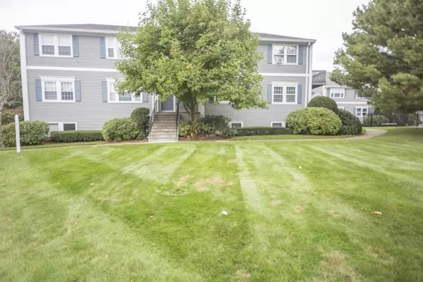 34 Washington Grn #8, Walpole, MA 02032