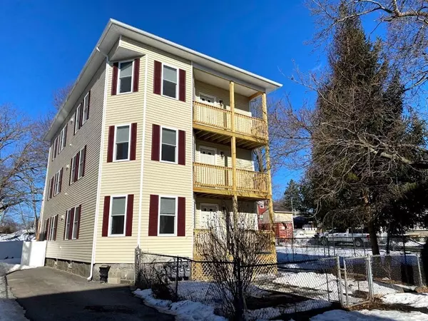 15 Fern Street, Worcester, MA 01610