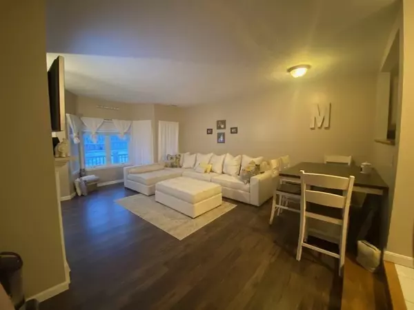 Plymouth, MA 02360,553 White Cliffs Road #553