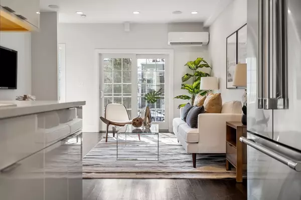 217 West 5th #1, Boston, MA 02127