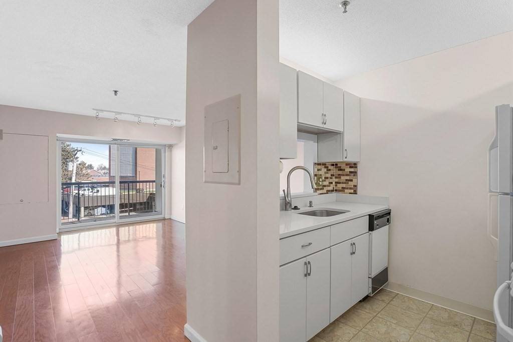 Quincy, MA 02171,133 Commander Shea Boulevard #313