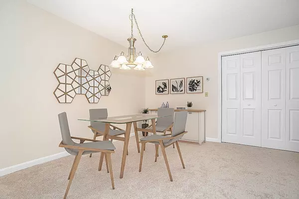 Winchester, MA 01890,7 Conant Rd #5