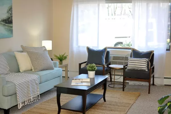 Arlington, MA 02476,9 Ryder Street #7