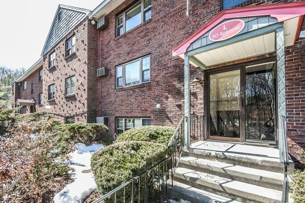 50 Spencer Rd #32L, Boxborough, MA 01719