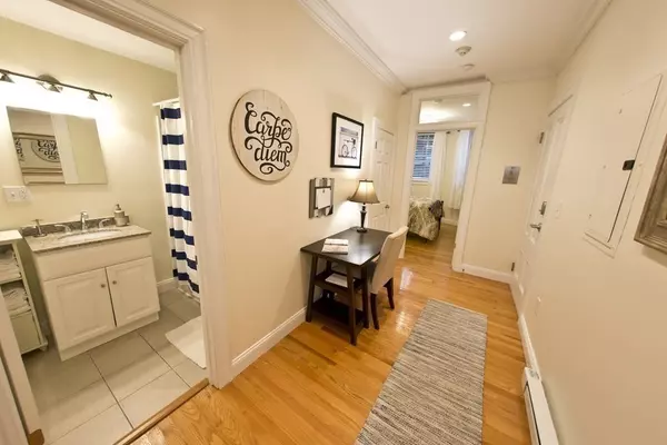 Boston, MA 02114,70 Pinckney #A