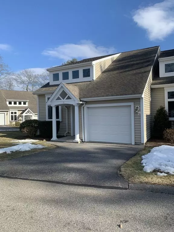 Mansfield, MA 02048,15 Reservoir Street #11