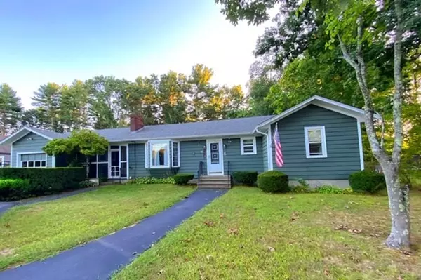 11-13 Warfield, Hopedale, MA 01747