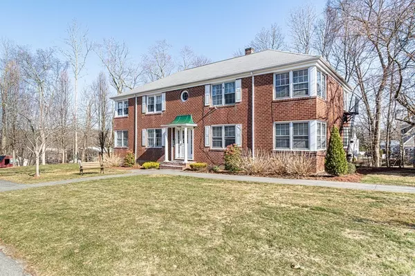 15 Parkview Lane #D, Haverhill, MA 01835