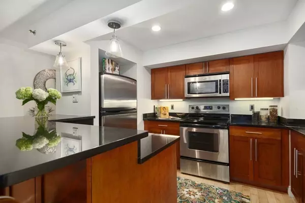 Brookline, MA 02446,1600 Beacon St #201