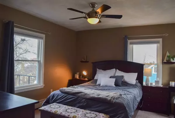 Salem, MA 01970,61 Summer St #2