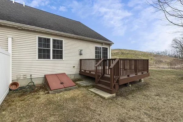 Blackstone, MA 01504,8 Fox Run Road #8