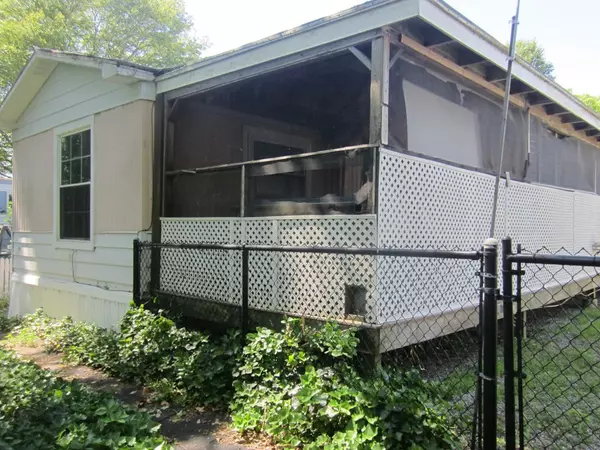 Wareham, MA 02538,25 Madeline St