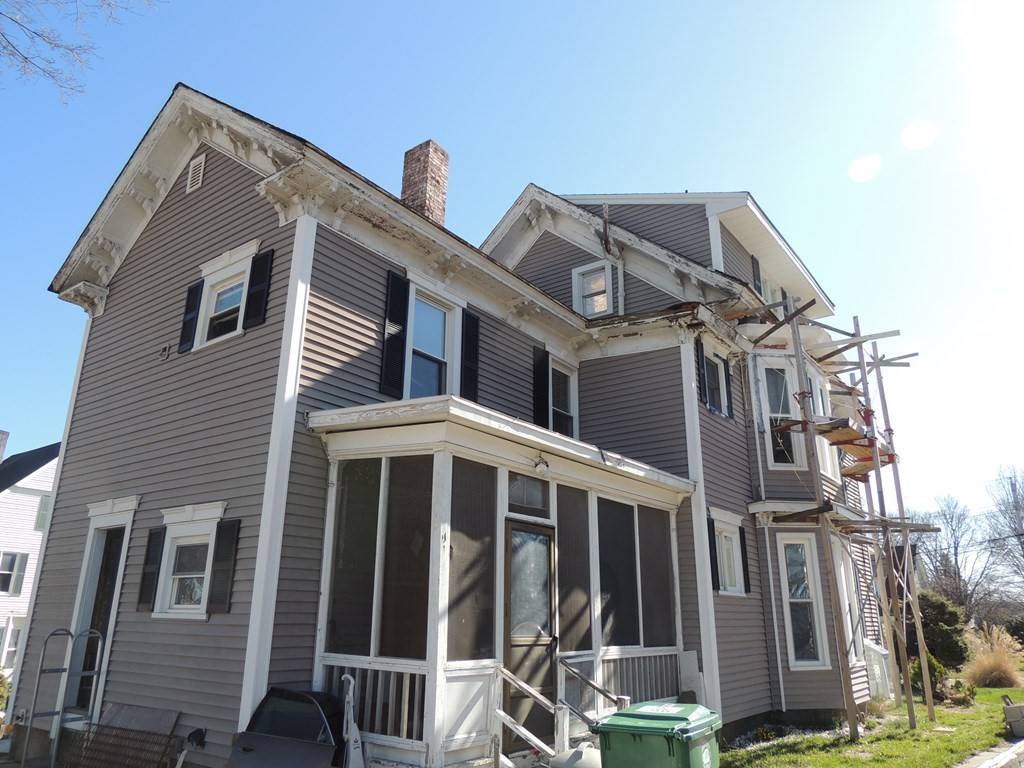 Clinton, MA 01510,84 Prescott St