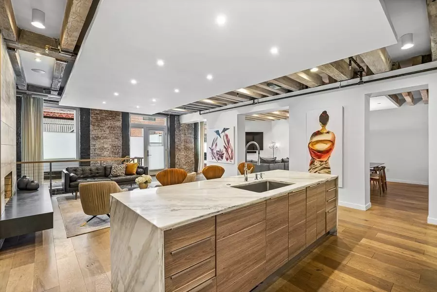 343 Commercial St #105, Boston, MA 02109